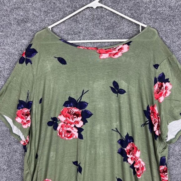 NWT Maurices Womens 24/7 T‎ Shirt Top Short Sleeves Size 3 Floral Blouse - Picture 3 of 6